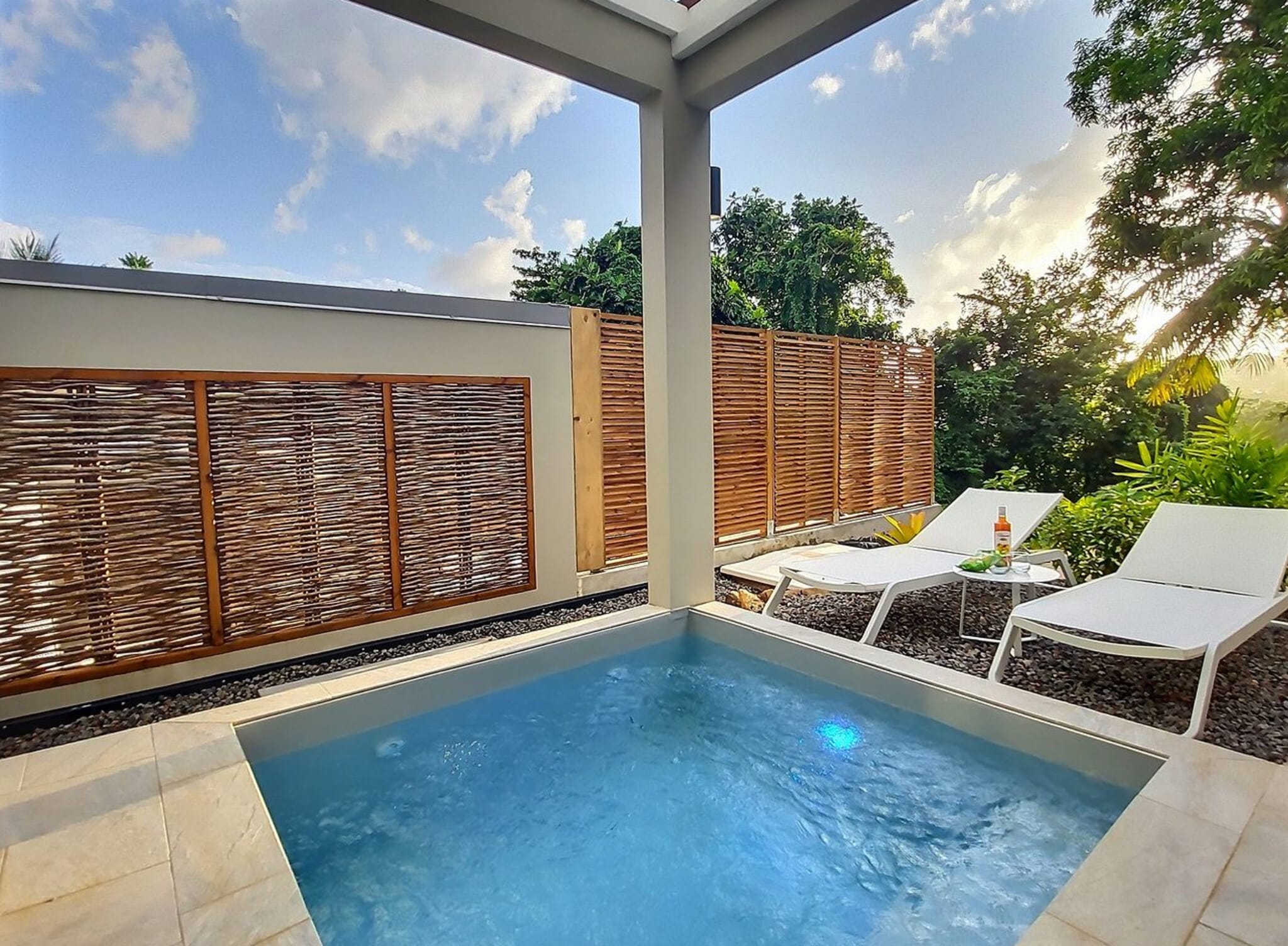 Beheizter Privatpool